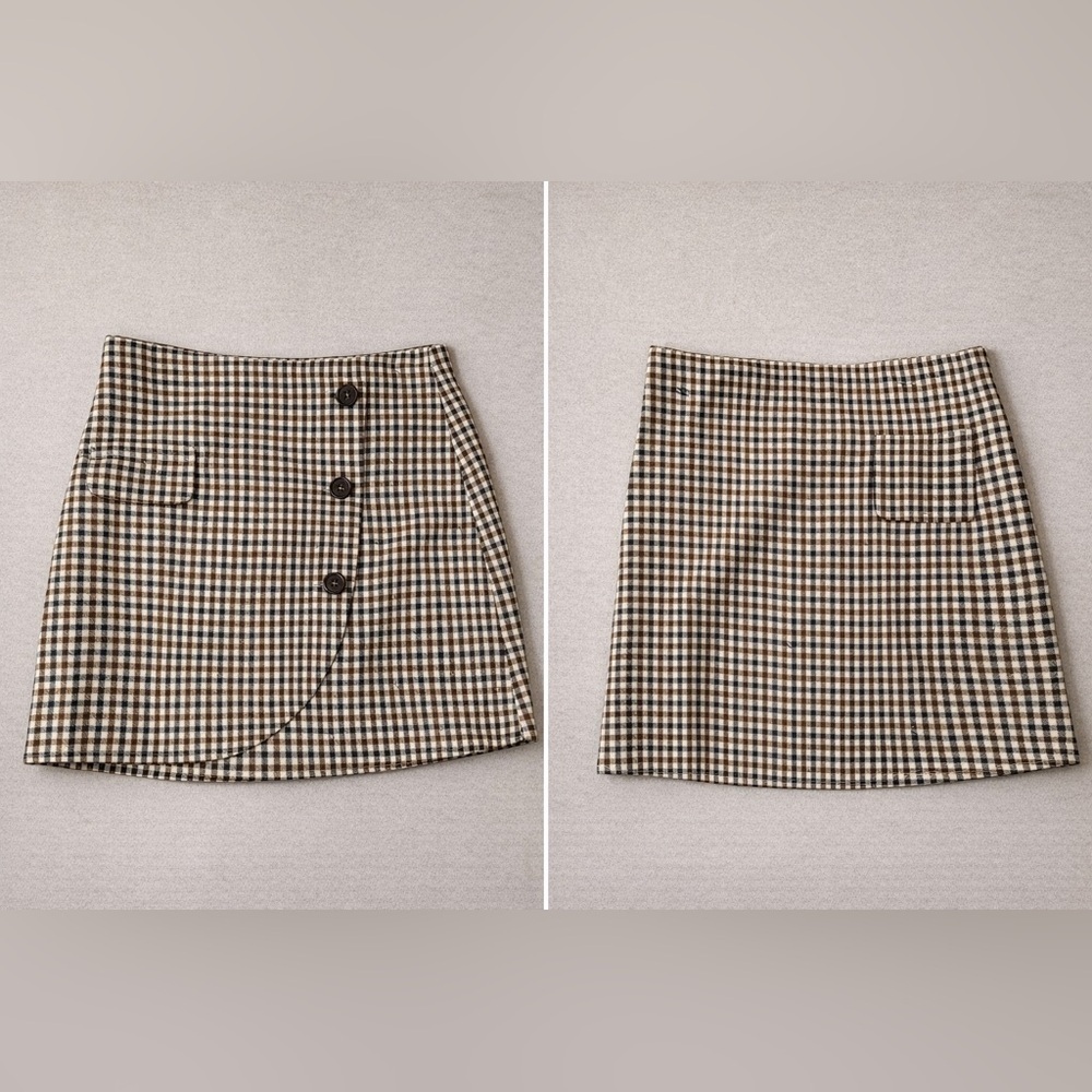 Vestique Plaid Mini Skirt with Button Accents